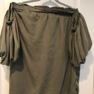 Strapless AE hunter green dress